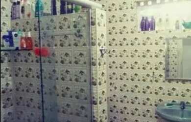 Imagem: A casa possui 2 Dormitórios, 1 Banheiro e está localizado