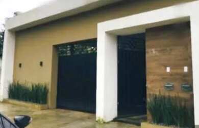 Imagem: A casa em condomínio possui 4 Dormitórios, 4 Banheiros, 1