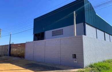 Imagem: O depósito possui 600m² de Área e está localizado em Chácara