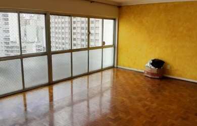 Imagem: O apartamento possui 4 Dormitórios, 2 Banheiros, 1 Vaga na