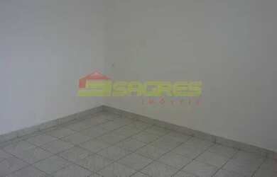 Imagem: A casa possui 1 Dormitório, 1 Banheiro, 55m² de Área, Imóvel