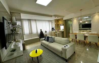 Imagem: O apartamento possui 3 Dormitórios, 2 Banheiros, 2 Vagas na