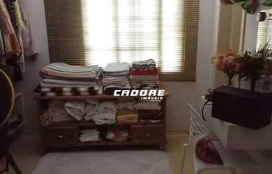 Imagem 12: Excelente Residência com Piscina no Bairro Velha