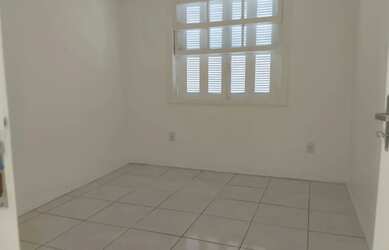 Imagem: O apartamento possui 2 Dormitórios, 1 Banheiro, 70m² de Área