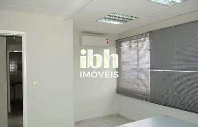 Imagem: O depósito possui 50m² de Área e está localizado em Santo