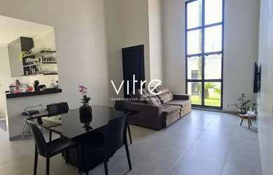 Imagem: A casa possui 4 Dormitórios, 3 Banheiros, 2 Vagas na garagem