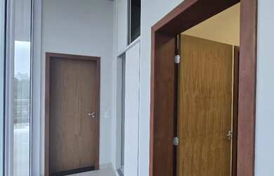 Imagem 15: Casa Sobrado. Piscina, Churrasqueira, Ar-condicionadoeGuarda roupa