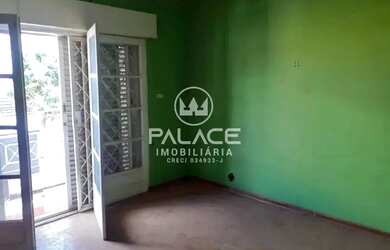 Imagem 6: Casa de rua / Residencial / Centro