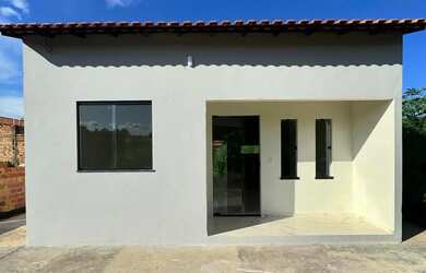 Imagem: A casa possui 2 Dormitórios, 2 Banheiros e está localizado