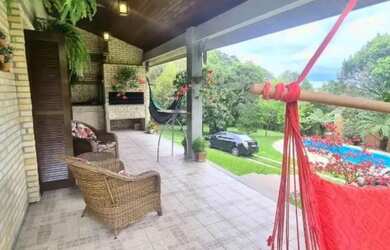 Imagem: A casa possui 3 Dormitórios, 1 Banheiro, 1 Vaga na garagem