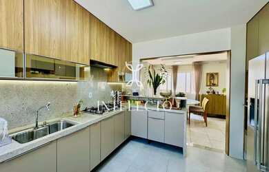 Imagem 15: Vendo Casa Cidade Verde. Churrasqueira, Imóvel novo, Guarda roupae190m²...