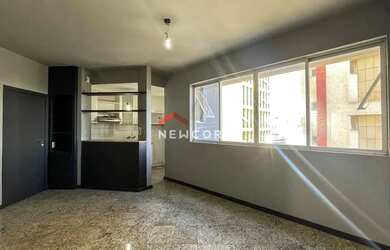 Imagem: O apartamento possui 1 Dormitório, 1 Banheiro e 40m² de Área