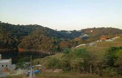 Imagem 10: Condomínio fechado em Atibaia 2,5 km do asfalto e ônibus na porta! Entrada + parcelamento