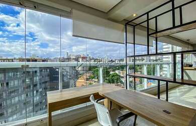 Imagem: O apartamento possui 2 Dormitórios, 2 Banheiros, 2 Vagas na