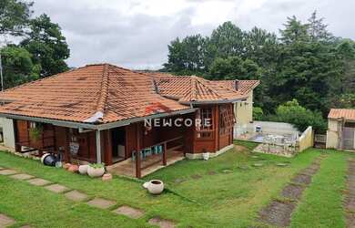 Imagem: Chácara em Estrada Brasília - Jardim Estância Brasil - Atibaia/SP