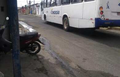 Imagem: A casa possui 3 Dormitórios, 1 Banheiro, 90m² de Área e