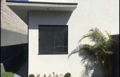 Imagem: A casa possui 2 Dormitórios, 2 Banheiros e 75m² de Área e