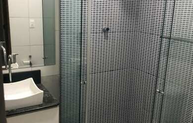 Imagem: A casa possui 3 Dormitórios, 3 Banheiros, 2 Vagas na garagem