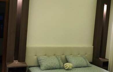 Imagem: A casa possui 3 Dormitórios, 2 Banheiros, 3 Vagas na garagem