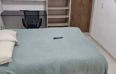 Imagem: O quarto está localizado em Taquara, Rio de Janeiro para alugar