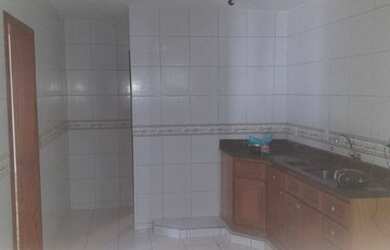 Imagem: A casa possui 1 Dormitório, 1 Banheiro e está localizado em