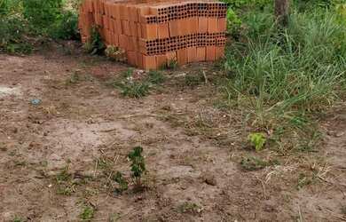 Imagem 1: Terreno 10/40. 