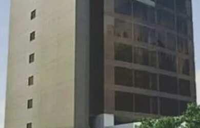 Imagem: O depósito possui 1 Vaga na garagem, 33m² de Área e está