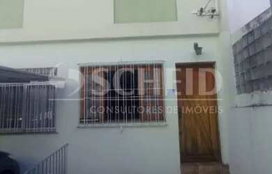 Imagem: A casa possui 2 Dormitórios, 2 Banheiros, 1 Vaga na garagem