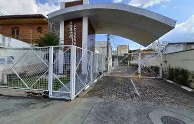 Imagem: A casa em condomínio possui 3 Dormitórios, 2 Banheiros, 2