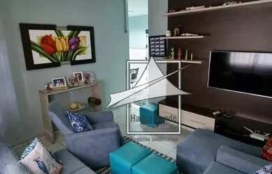 Imagem: A casa em condomínio possui 4 Dormitórios, 2 Banheiros, 5