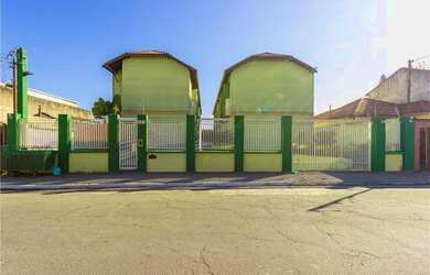 Imagem: A casa em condomínio possui 3 Dormitórios, 3 Banheiros, 135m²