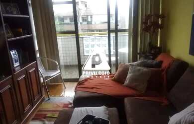 Imagem: O apartamento possui 2 Dormitórios, 2 Banheiros, 1 Vaga na