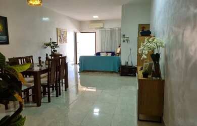 Imagem: A casa em condomínio possui 3 Dormitórios, 2 Banheiros, 3