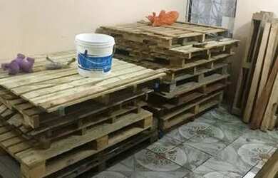 Imagem: O depósito à venda possui 5 Vagas na garagem e 555m² de Área