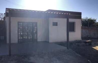 Imagem: A casa em condomínio possui 1 Dormitório, 1 Banheiro, 50m²