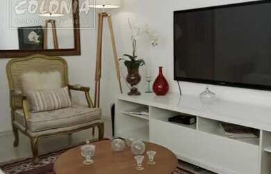 Imagem: O apartamento na cobertura possui 2 Dormitórios, 1 Banheiro