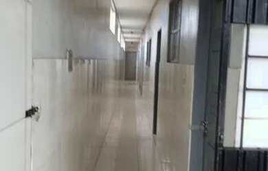 Imagem: A kitnet possui 1 Dormitório, 1 Banheiro, 30m² de Área e