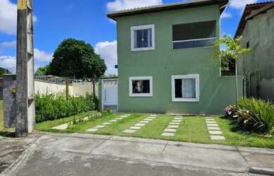 Imagem: A casa em condomínio possui 5 Dormitórios, 2 Banheiros, 2