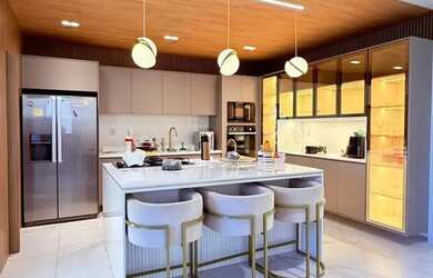 Imagem: A casa em condomínio possui 3 Dormitórios, 4 Banheiros, 2