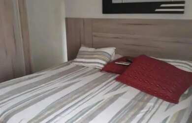 Imagem: A casa possui 4 Dormitórios, 3 Banheiros, 3 Vagas na garagem