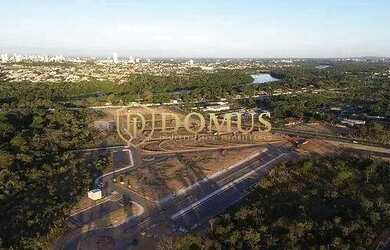 Imagem: O terreno possui 250m² de Área, Imóvel novo e está localizado