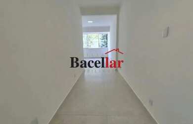 Imagem: O apartamento possui 2 Dormitórios, 3 Banheiros, 1 Vaga na