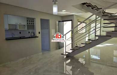 Imagem 11: Casa Duplex no Residencial Santa Mônica com 3 Qts sendo 1 Suíte com...