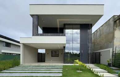 Imagem: A casa em condomínio possui 4 Dormitórios, 4 Banheiros, 4