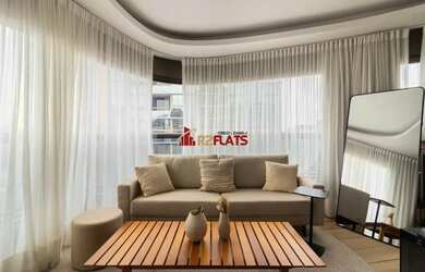 Imagem: O studio possui 1 Dormitório, 1 Banheiro, 1 Vaga na garagem