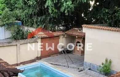 Imagem: A casa em condomínio possui 2 Dormitórios, 3 Banheiros, 3