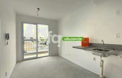 Imagem: O apartamento possui 1 Dormitório, 1 Banheiro e 28m² de Área