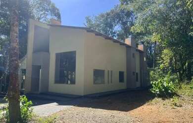 Imagem: A fazenda possui 380m² de Área e está localizado em Conjunto