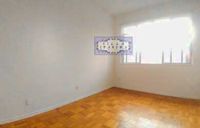 Imagem 1: BOTAFOGO VISTA LIVRE E VERDE, SILENCIOSO, BASTANTE CLARO E AREJADO, FARTO...