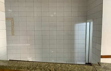 Imagem 4: Loja para aluguel tem 202 metros quadrados vão livre mezanino com 3 quartos